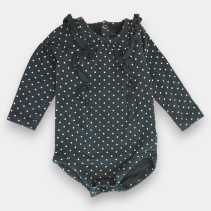 Prickig body med volang