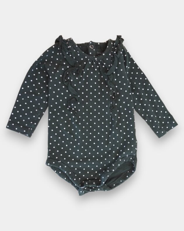Prickig body med volang